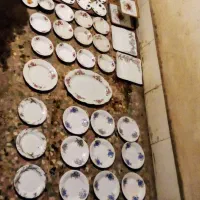 ظروف قدیمی  گل سرخ چینی و  ظروف انگلیسی