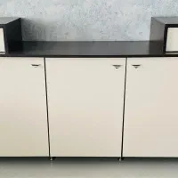 بوفه سه در با آیینه