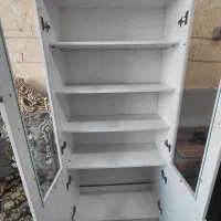 کمد لباس سفید