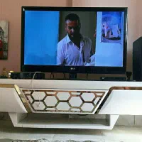 تلویزیون ۴۲الجی بهمراه دستگاه
