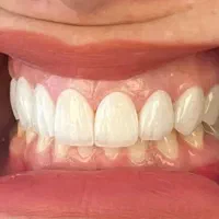 منشی و ادمین حضوری دندانپزشکی