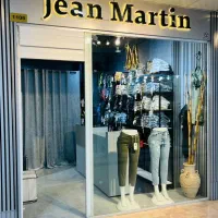 فروش دکور و اجناس شلوار جین زنانه باسابقه چندساله|لباس|سیرجان, |دیوار