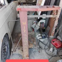 تعدادی لوازم جوشکاری و اهنگری به صورت تک و یکجا|ماشین‌آلات صنعتی|رودهن, |دیوار