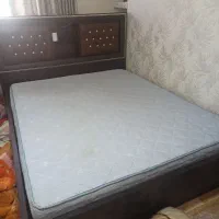 تشک خوشخواب طبی فنری بسیار تمیز