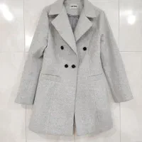 2عدد پالتو و یک مانتو نو به قیمت یک لباس