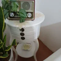 چراغ کنارسالنی و میز تلفن گرد|چراغ خواب و آباژور|بناب, |دیوار