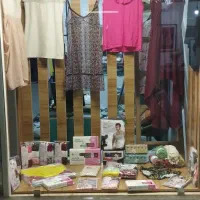 ویترین/ ام دی اف/زیر قیمت