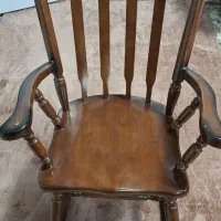 صندلی مادربزرگ