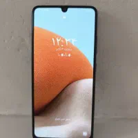 گوشی A32