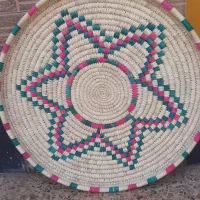 دو عدد تویزه تازه بافتش تموم شده با برگ نخل