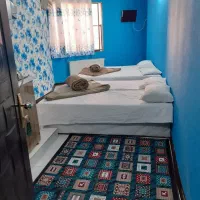 مشهد مقدس با قطار