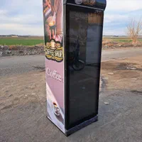 فریزر بستنی۴۰۰ لیتر|فروشگاه و مغازه|قم, آذر (نکویی)|دیوار