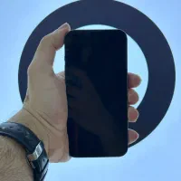 ۱۳ پرو مشکی با کارت بازنشستگی خرید کن|موبایل|اصفهان, مفتح|دیوار