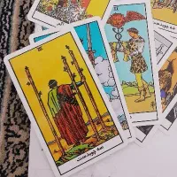 تاروت و فال