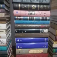 فروش تعداد زیادی دیوان شعر