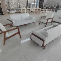 به یک رنگ کار جهت کار درتولیدی مبلمان نیازمندیم