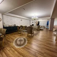 آپارتمان ۱۸۰ متری جنوبی _ ولیعصرجنوبی