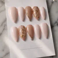 ناخن مصنوعی با مواد کاشت/سایز اختصاصی