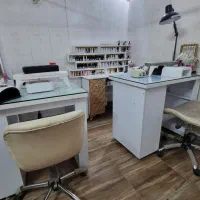 اجاره میز ناخن. تخت مژه
