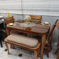 میزهای نهارخوری ساوالین