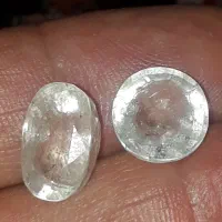 دوعددسنگ جواهراتی باسختی ۸ونیم تا ۹|جواهرات|تهران, نازی‌آباد|دیوار