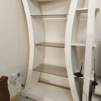 بوفه سه طبقه دارای چراغ هالوژن سالم