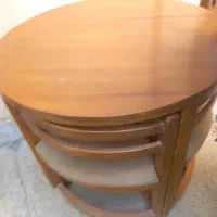 میز نهار خوری کم جا ۴ نفره