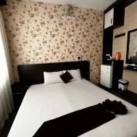 **تور تخفیفی مشهدمقدس باشرایط اقساط و چکی بدون سود|تور و چارتر|قم, سالاریه|دیوار