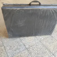 تخت چمدونی تاشو کاملا نو|آرایشگاه و سالن‌های زیبایی|فولادشهر, مسکن مهر فولادشهر|دیوار