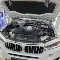 کارگر تعویض روغنی