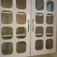 کتابخونه ی دیواری