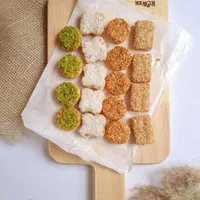 تعدادنیروی‌خانم‌جهت‌‌کاردرتولیدی‌شیرینی‌نیازمندیم|استخدام خدمات فروشگاه و رستوران|مشهد, خلق آباد سفلی|دیوار