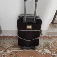 چمدان سایز متوسط