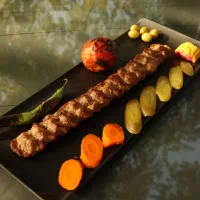 کمک آشپز (تخته کار) و پاچالدار و صندوقدار و خدمات