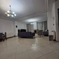 100متری واوان وحدت طبقه اول