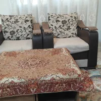 مبل راحتی ۷ نفره سالم + جلو مبلی و ۴ میز عسلی