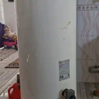 آبگرمکن ایستاده