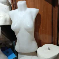 مانکن جهت پوشاک