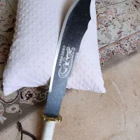 چاقوی شکاری خوش دست