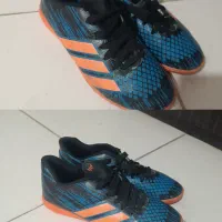 کفش ورزشی سالنی نو یکی دوبار استفاده شده