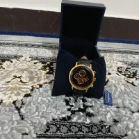 یک عدد ساعت مچی نو