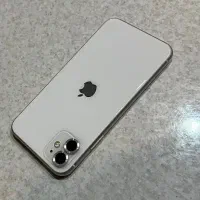 آیفون 11 نرمال