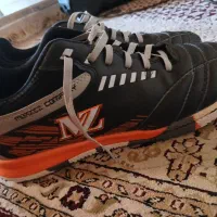 کتونی فوتسال