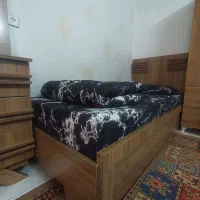 تخت خواب یک نفره