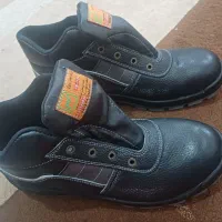 ۲ جفت کفش نو