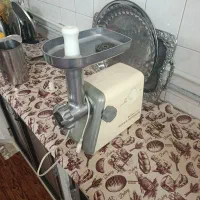 چرخ گوشتی ناسیونال