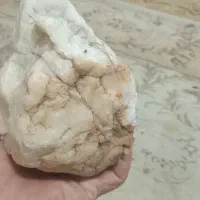 سنگ کوارتز شیری|کلکسیون اشیاء عتیقه|کرج, برغان|دیوار