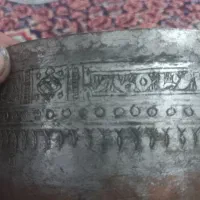 ظرف مسی قدیمی بالای ۱۵۰ سال قدمت|کلکسیون اشیاء عتیقه|زرند, |دیوار