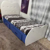 تخت یک نفره