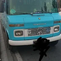 مینی بوس ۶۴